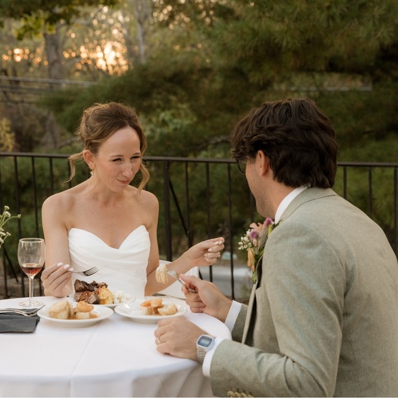 Meet your Posher, Jen - Picture 1 of 1